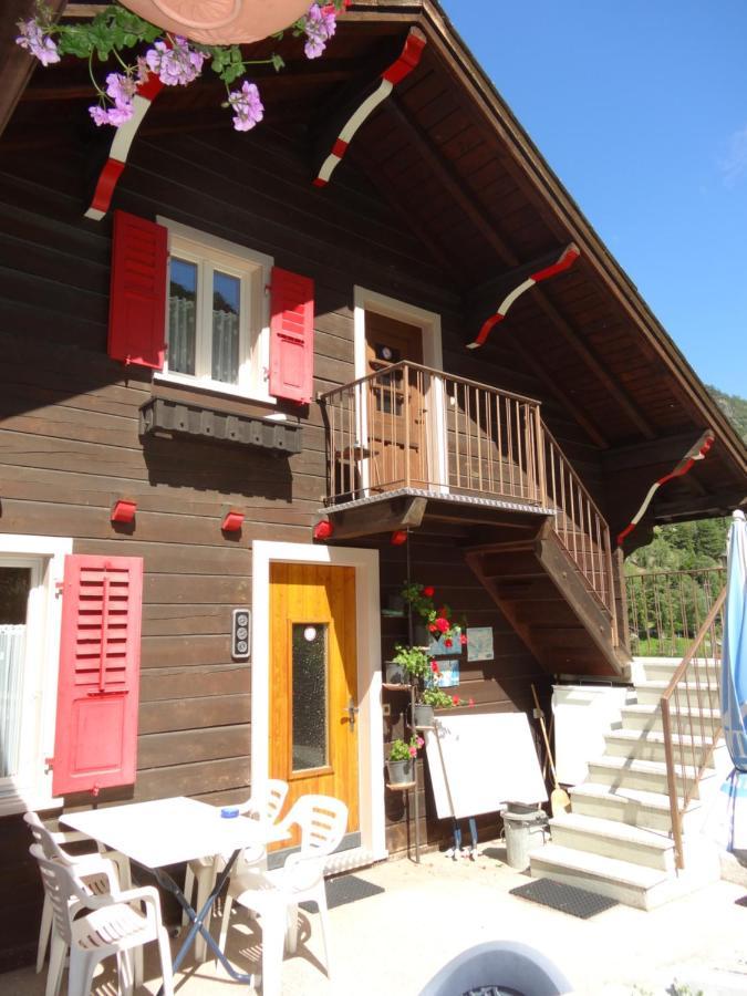 Zimmervermietung Ackersand Stalden Exterior photo