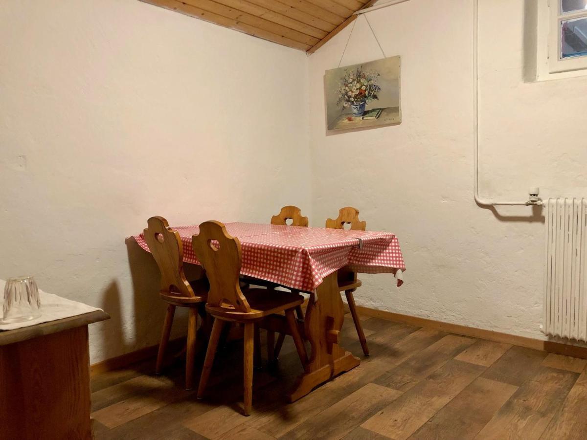 Zimmervermietung Ackersand Stalden Exterior photo